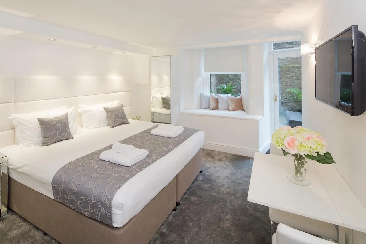 Edinburgh Castle Apartments Ξενοδοχείο με διαμερίσματα