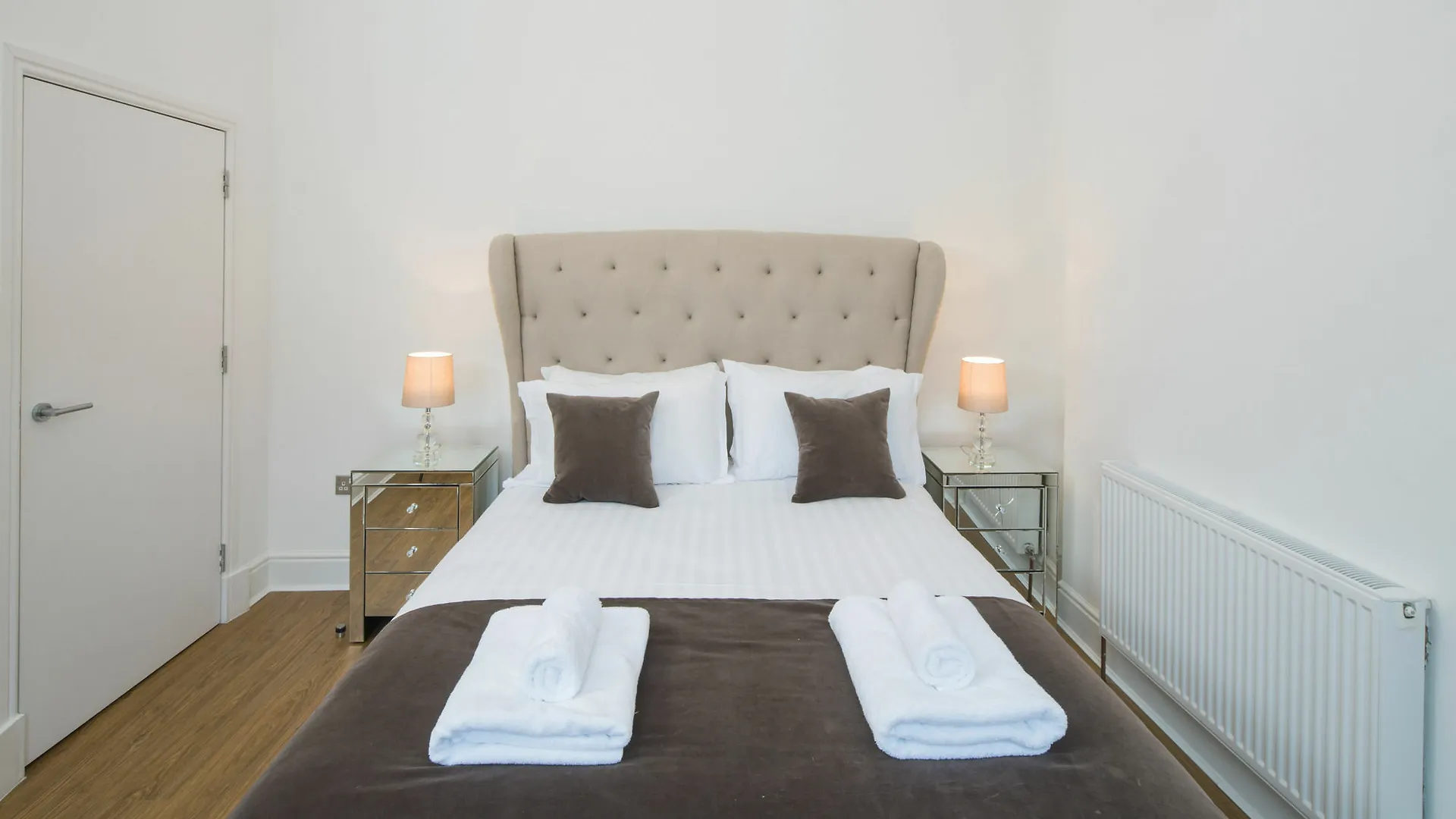 Ξενοδοχείο με διαμερίσματα Edinburgh Castle Apartments
