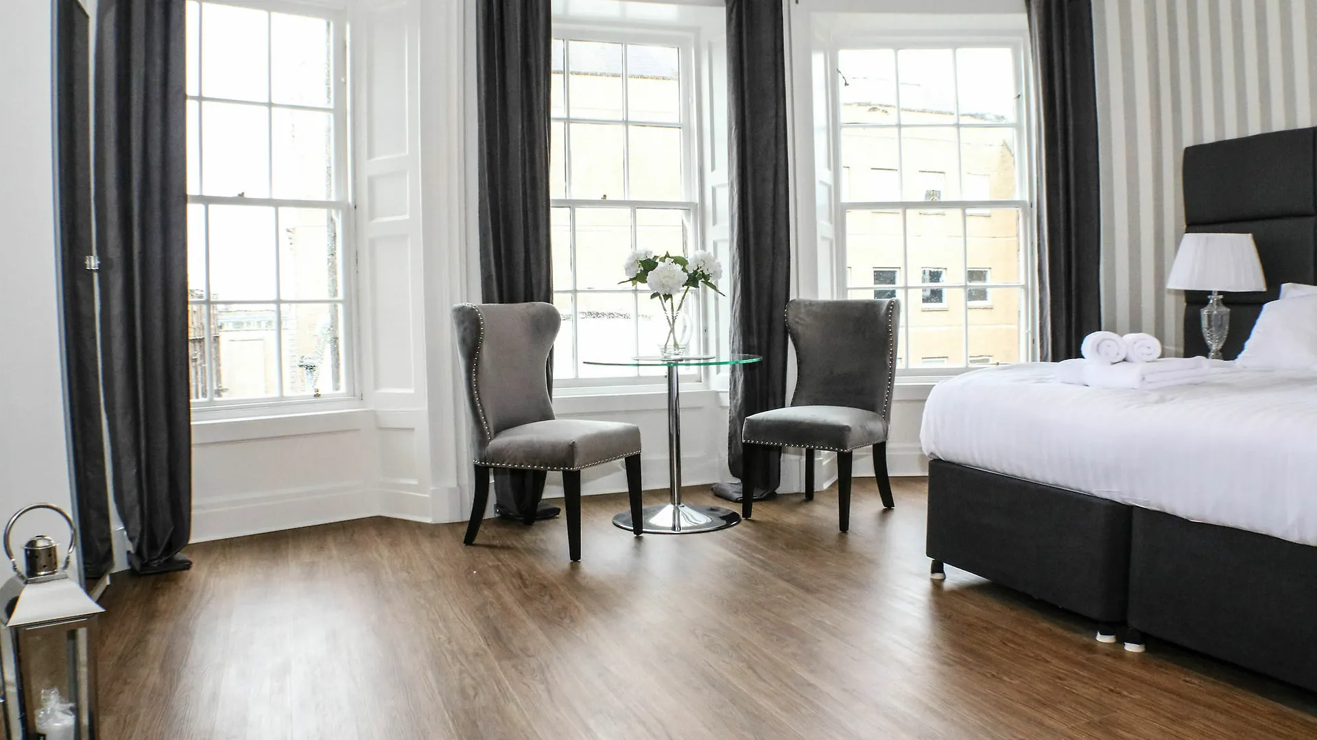 Edinburgh Castle Apartments Ξενοδοχείο με διαμερίσματα