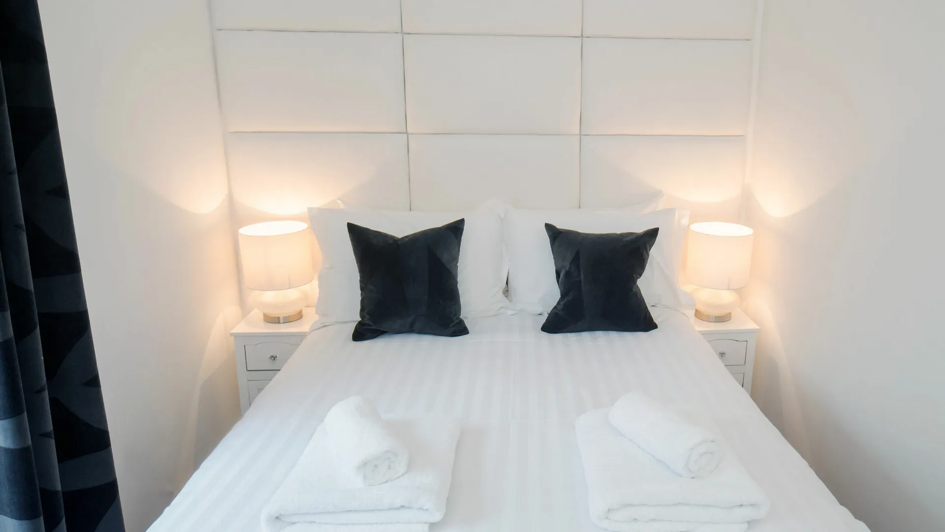 Edinburgh Castle Apartments 3*,  Storbritannien